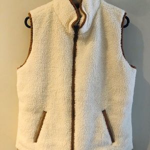 Women’s Sherpa Vest